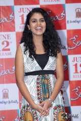 Kerintha Movie Team at Manjeera Mall Kukatpally